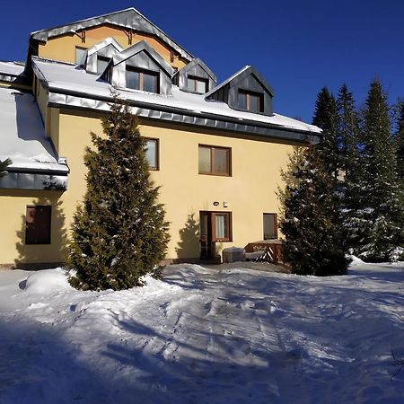 Tatran - Nika Apartment Доновали Екстериор снимка